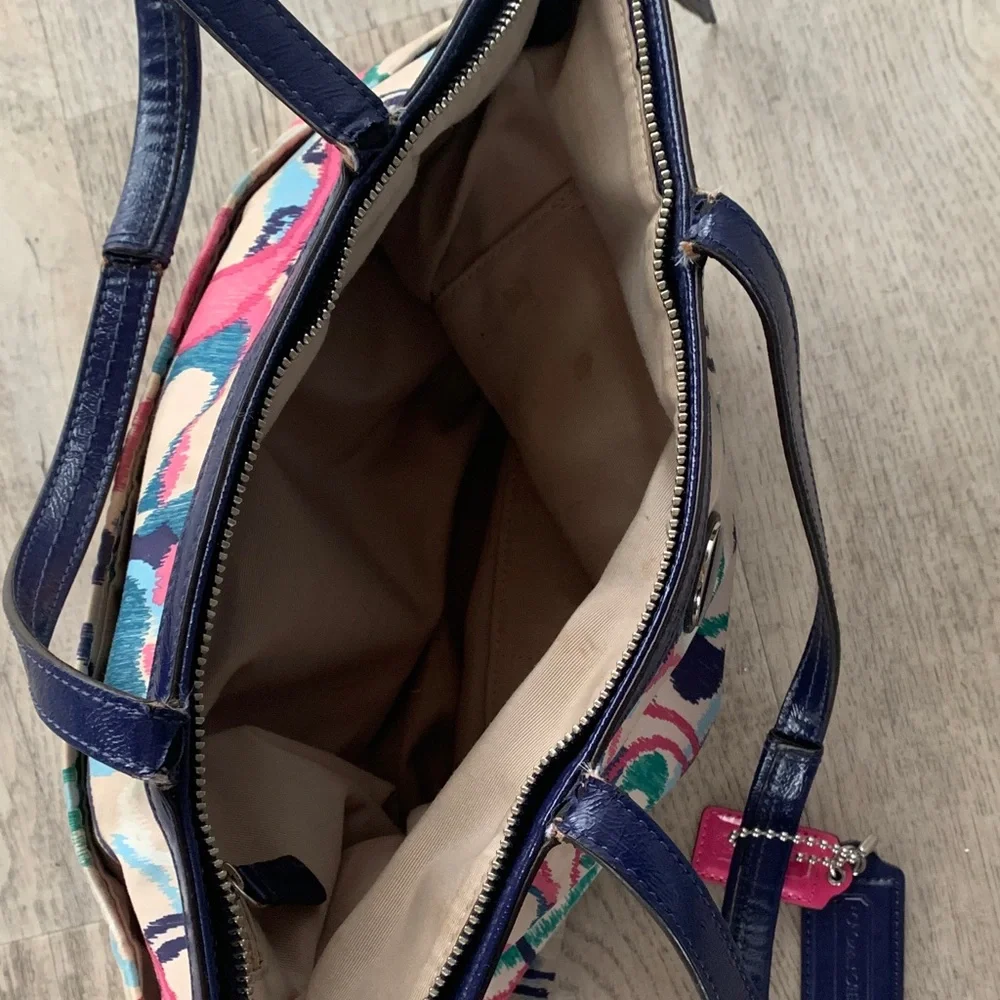 Coach Multicolor Swirl Tote Bag Well loved - Picture 5 of 6